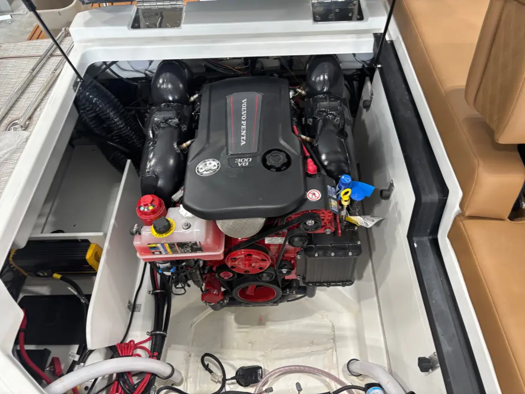 2027 COBALT R26 - photo 16