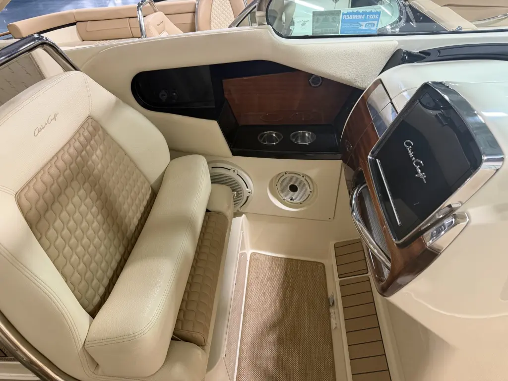 2021 CHRIS-CRAFT LAUNCH GT 31 - photo 7