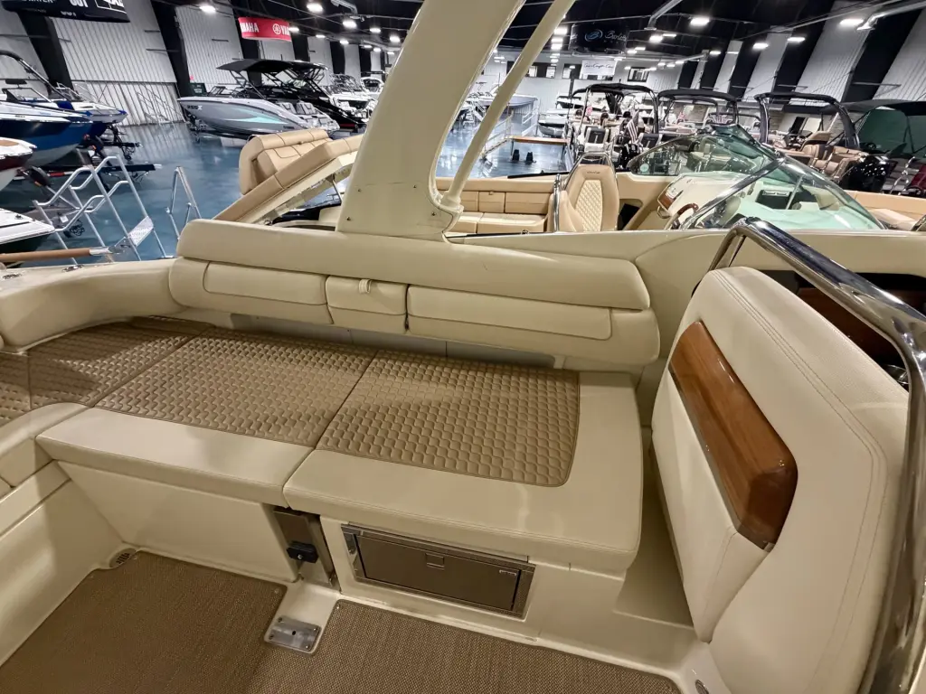 2021 CHRIS-CRAFT LAUNCH GT 31 - photo 18