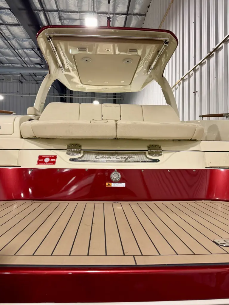 2021 CHRIS-CRAFT LAUNCH GT 31 - photo 24