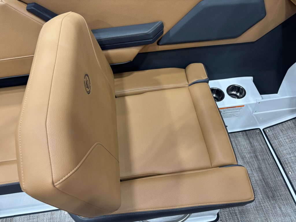 2027 COBALT CS23 - photo 10